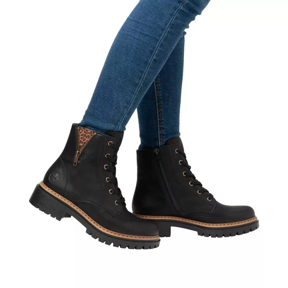 Trzewiki RIEKER 72617-00 black